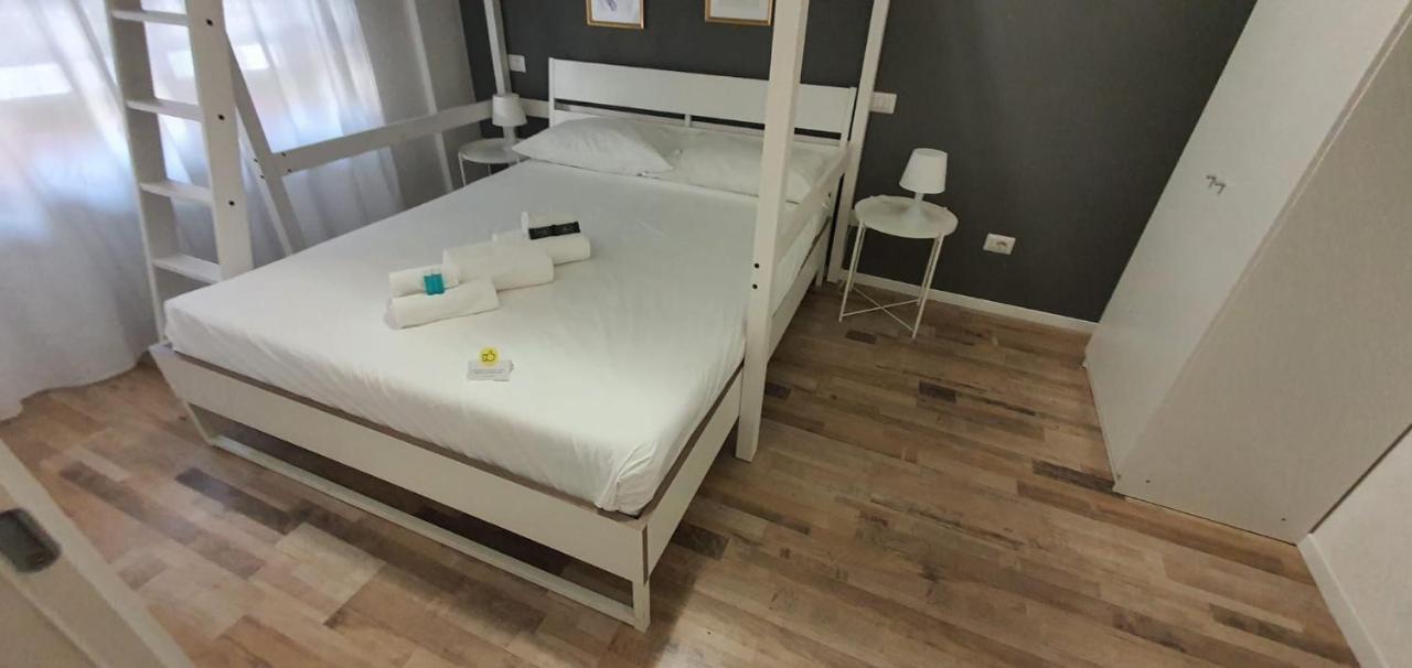 Apartment Paruta 65 มิลาน ภายนอก รูปภาพ
