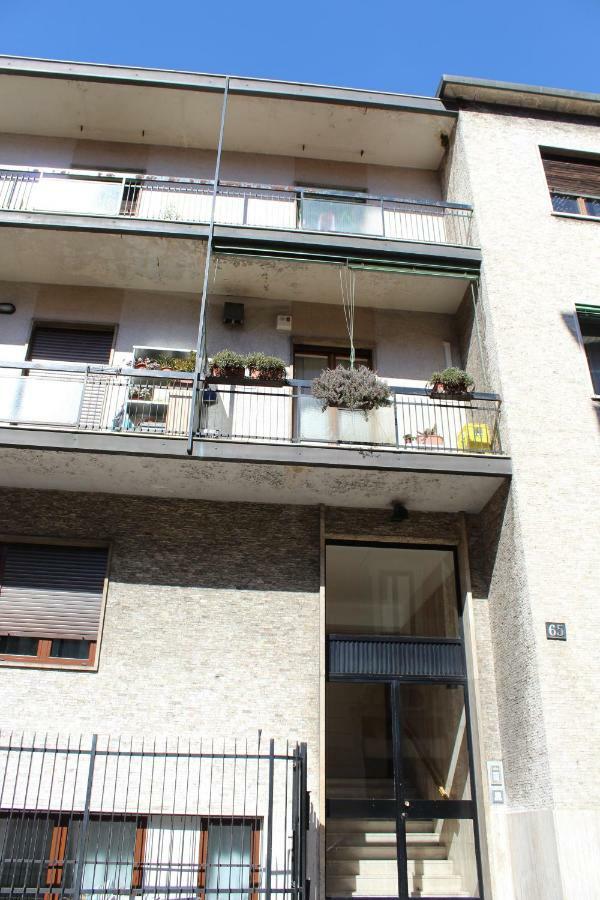 Apartment Paruta 65 มิลาน ภายนอก รูปภาพ