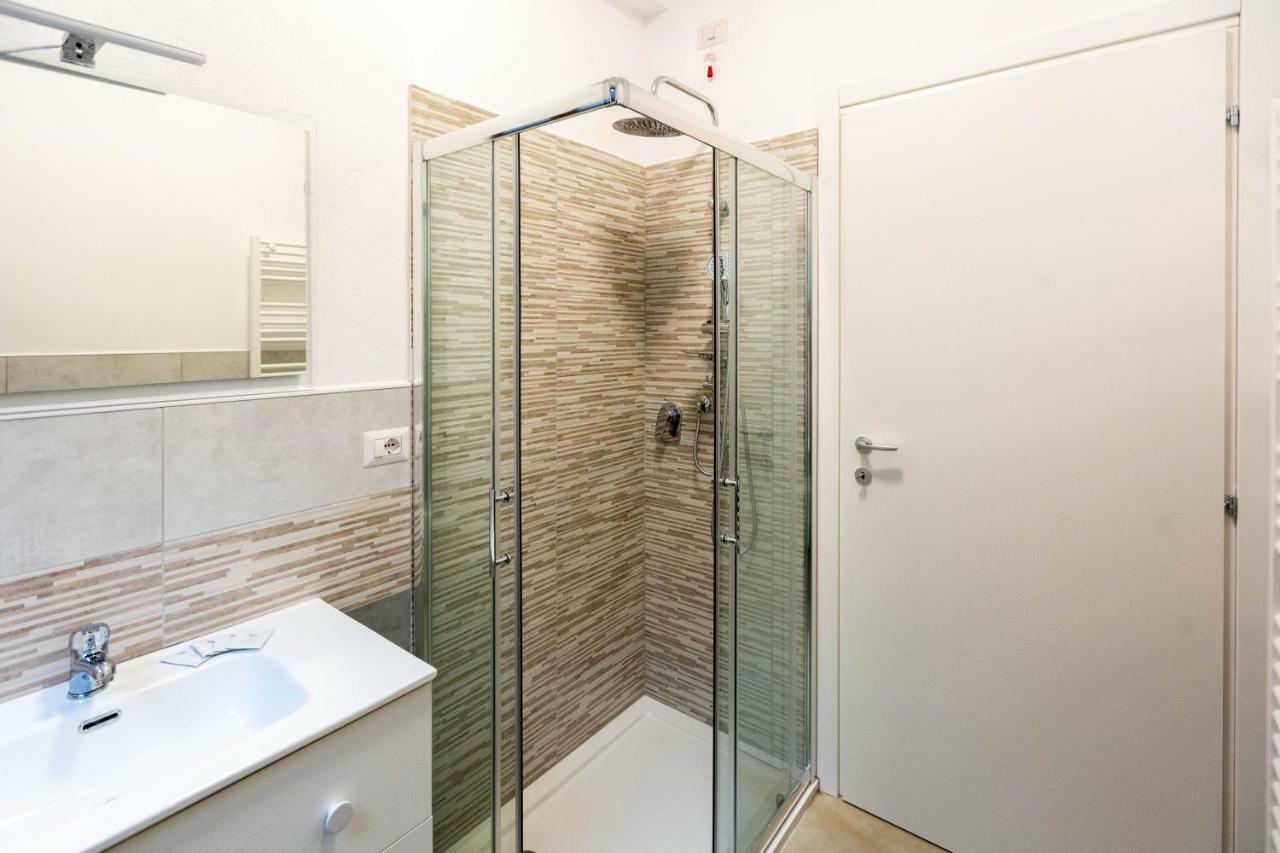 Apartment Paruta 65 มิลาน ภายนอก รูปภาพ